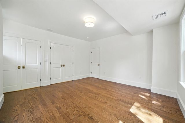 197 Winchester St 197, Brookline, MA 02446