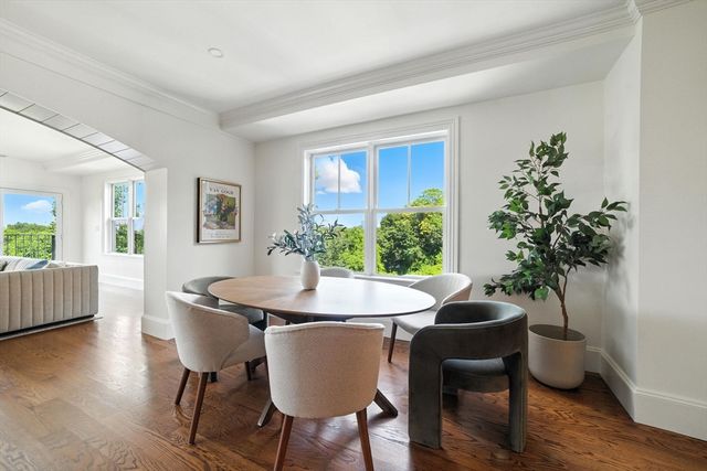 197 Winchester St 197, Brookline, MA 02446