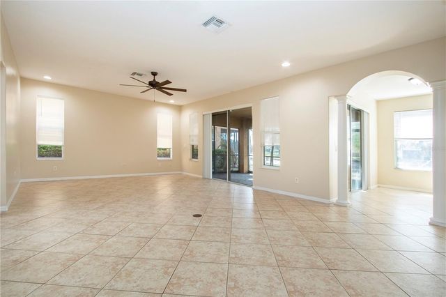 18048 JAVA ISLE DRIVE, Tampa, FL 33647