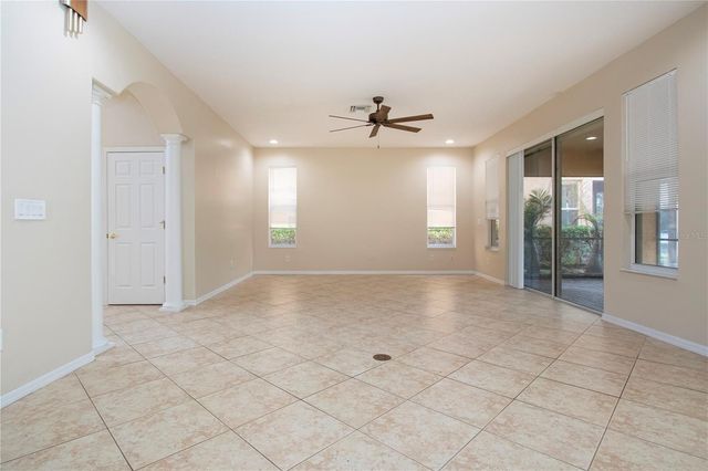 18048 JAVA ISLE DRIVE, Tampa, FL 33647