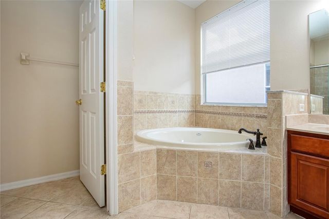 18048 JAVA ISLE DRIVE, Tampa, FL 33647