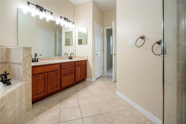 18048 JAVA ISLE DRIVE, Tampa, FL 33647