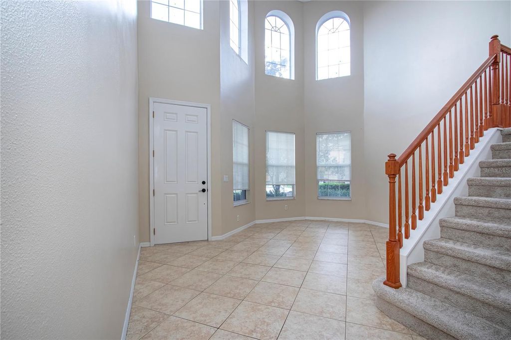 Image 5 of property listing at 18048 JAVA ISLE DRIVE, Tampa, FL 33647