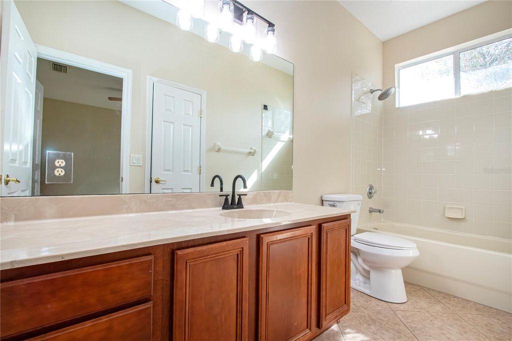 Image 58 of property listing at 18048 JAVA ISLE DRIVE, Tampa, FL 33647