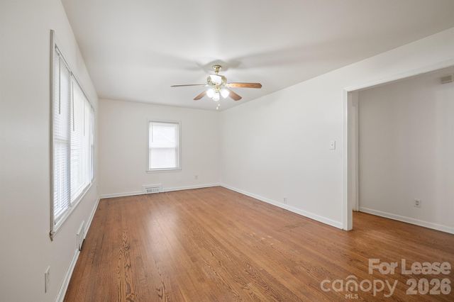 7122 Mallard Creek Road, Charlotte, NC 28262
