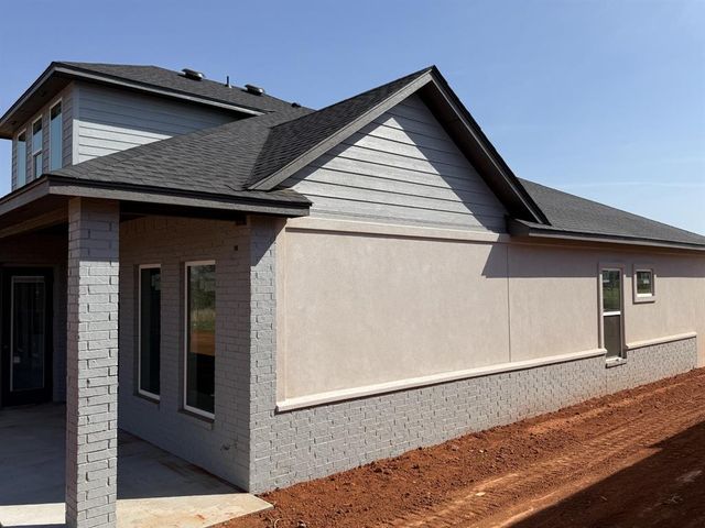 14601 Astor Lane, Yukon, OK 73099