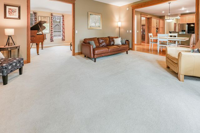 604 17th Street N, Sartell, MN 56377