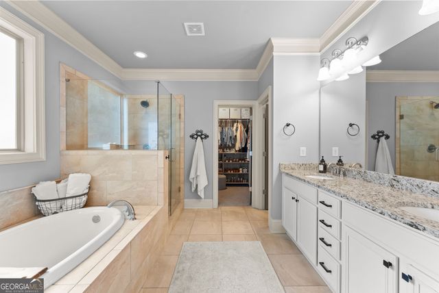 686 Lake Crest Drive, Jefferson, GA 30549