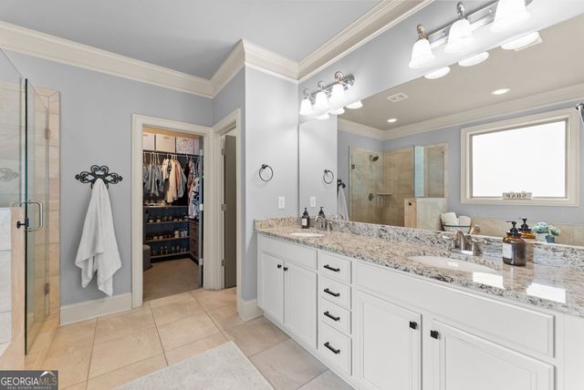 686 Lake Crest Drive, Jefferson, GA 30549