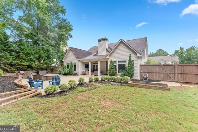 686 Lake Crest Drive, Jefferson, GA 30549