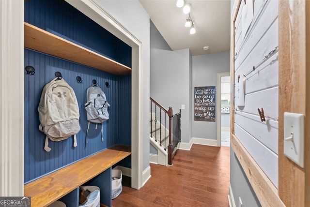 686 Lake Crest Drive, Jefferson, GA 30549