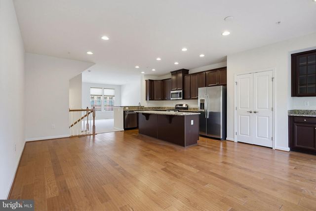 2707 PROSPECT HILL DR, Hanover, MD 21076