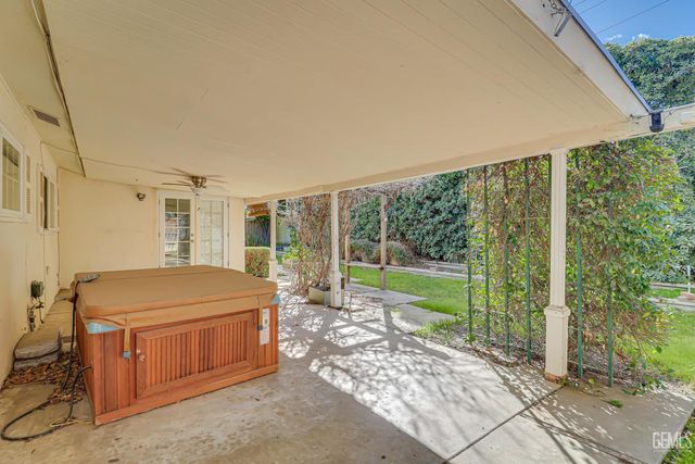 205 Haggin Street, Bakersfield, CA 93309