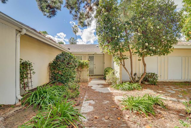 205 Haggin Street, Bakersfield, CA 93309