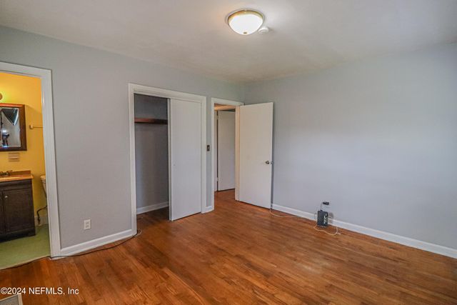 6503 ECTOR Road, Jacksonville, FL 32211