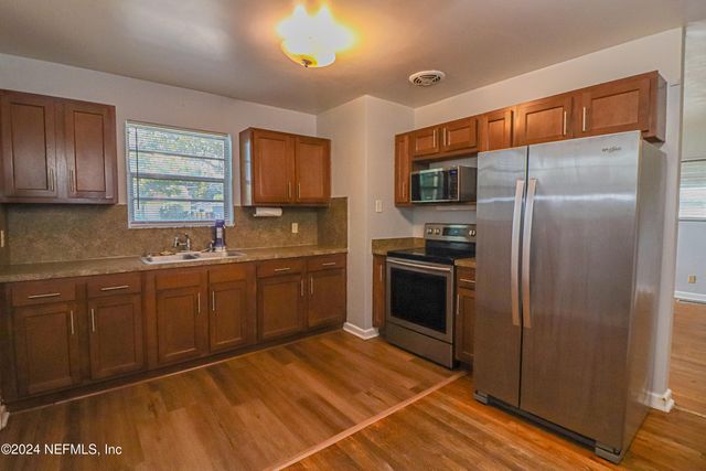 6503 ECTOR Road, Jacksonville, FL 32211