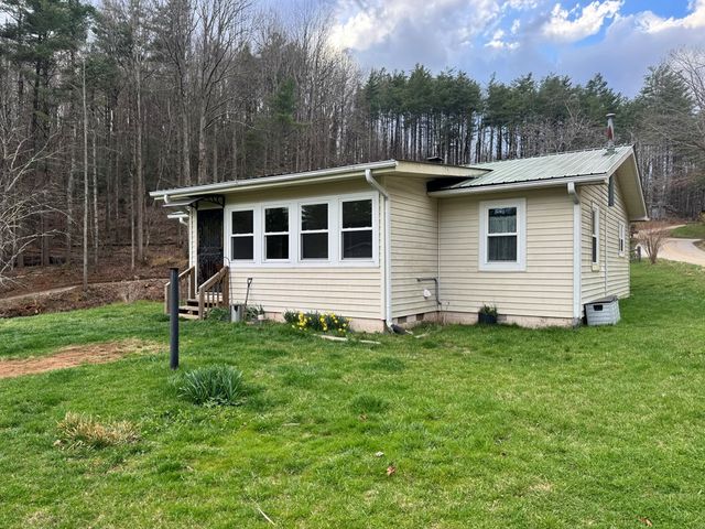 345 Cooper Creek Road, Suches, GA 30572