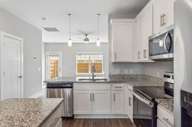 2328 Patrick Ave, Old Hickory, TN 37138