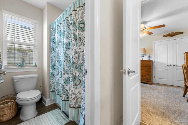 7986 Majestic Cypress Dr, Milton, FL 32583