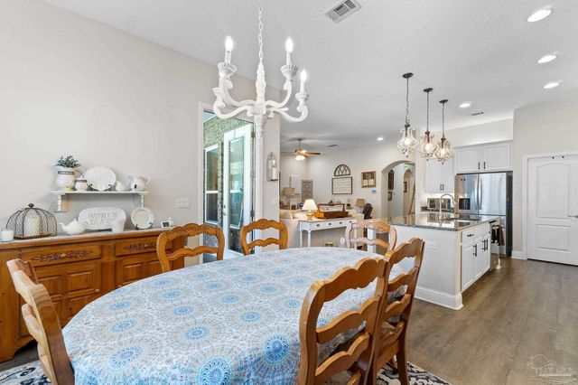 7986 Majestic Cypress Dr, Milton, FL 32583