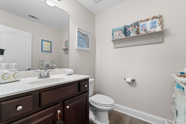 7986 Majestic Cypress Dr, Milton, FL 32583