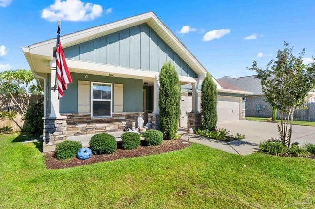 7986 Majestic Cypress Dr, Milton, FL 32583