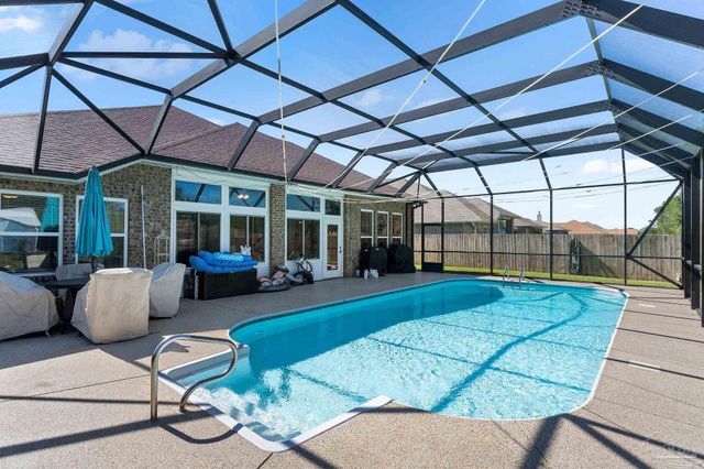 7986 Majestic Cypress Dr, Milton, FL 32583