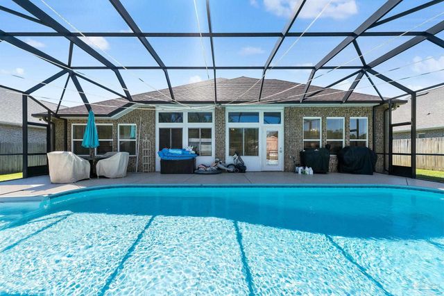 7986 Majestic Cypress Dr, Milton, FL 32583