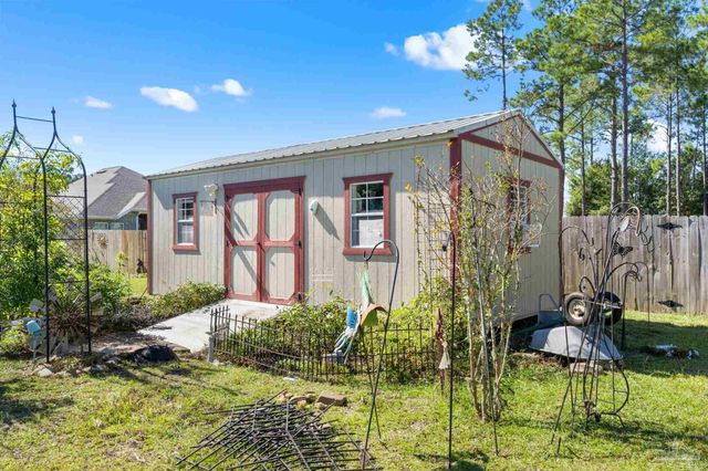 7986 Majestic Cypress Dr, Milton, FL 32583