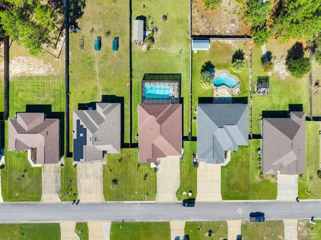 7986 Majestic Cypress Dr, Milton, FL 32583