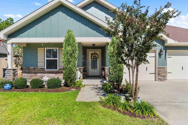 7986 Majestic Cypress Dr, Milton, FL 32583