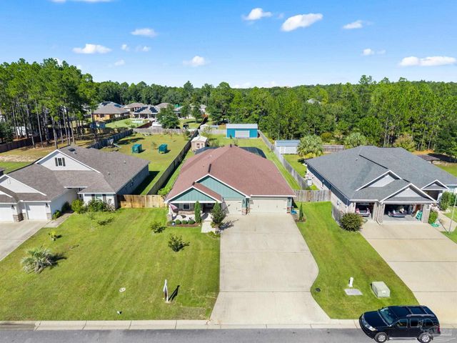 7986 Majestic Cypress Dr, Milton, FL 32583