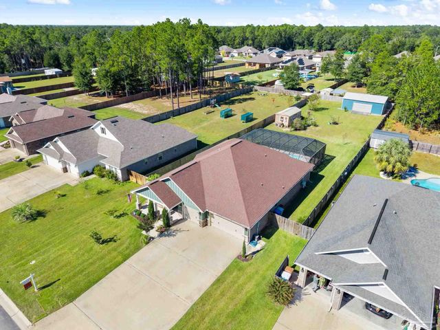 7986 Majestic Cypress Dr, Milton, FL 32583