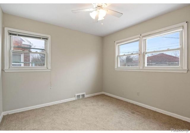 10049 Inkster Rd., Livonia, MI 48150