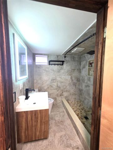 10049 Inkster Rd., Livonia, MI 48150