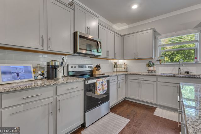 70 Blossom Wood Drive, Senoia, GA 30276