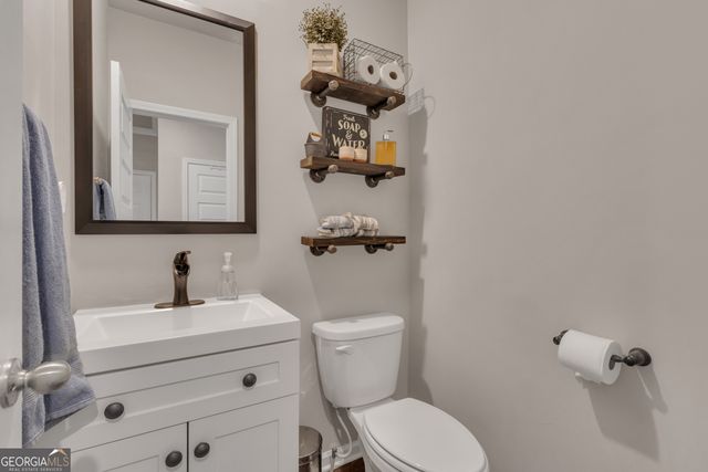 70 Blossom Wood Drive, Senoia, GA 30276