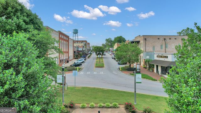 70 Blossom Wood Drive, Senoia, GA 30276