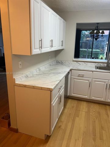 3340 Torremolinos Avenue A-40, Doral, FL 33178