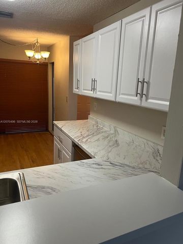 3340 Torremolinos Avenue A-40, Doral, FL 33178