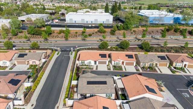 6589 Primavera Ln, El Dorado Hills, CA 95762