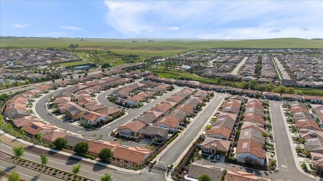 6589 Primavera Ln, El Dorado Hills, CA 95762