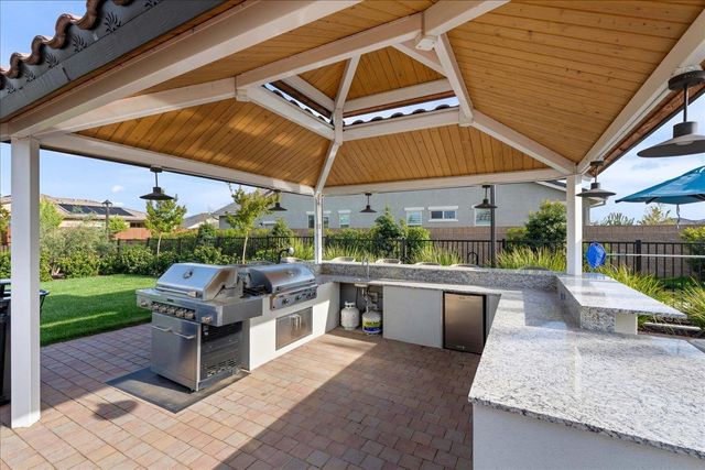 6589 Primavera Ln, El Dorado Hills, CA 95762