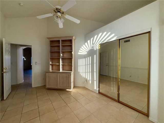 1947 E Havasu Lake Drive, Fort Mohave, AZ 86426