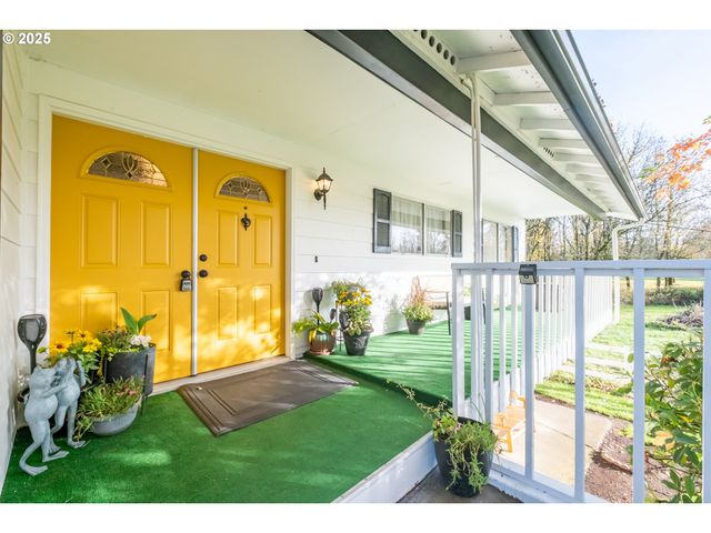 5015 Ne AUBURN Rd, Salem, OR 97317