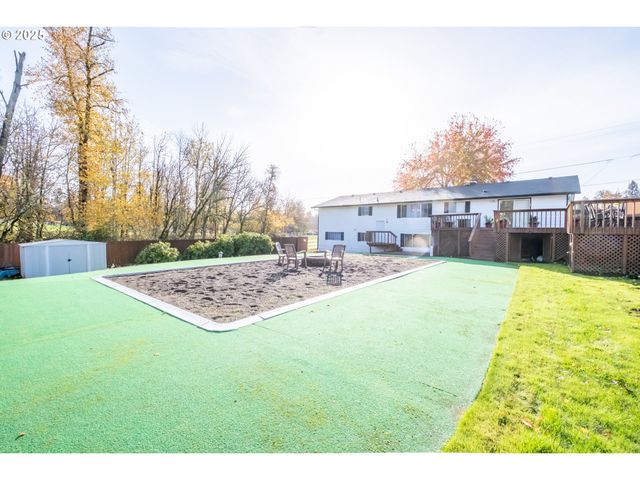 5015 Ne AUBURN Rd, Salem, OR 97317