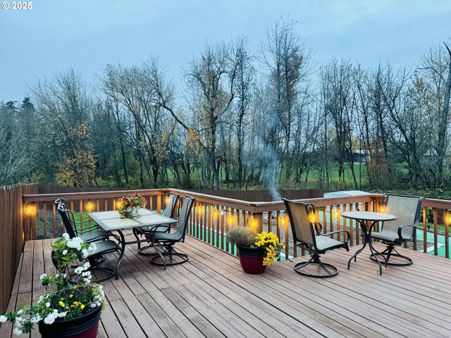 5015 Ne AUBURN Rd, Salem, OR 97317