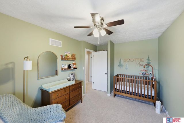 4940 S 73rd Street, Lincoln, NE 68516