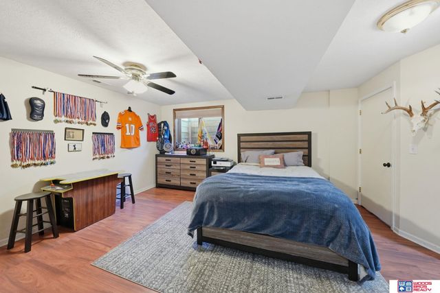 4940 S 73rd Street, Lincoln, NE 68516