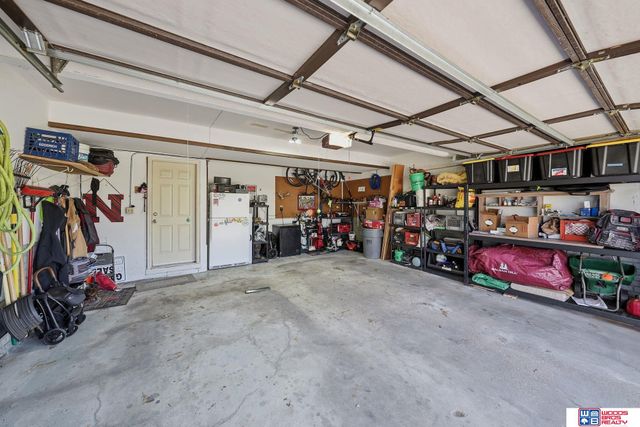 4940 S 73rd Street, Lincoln, NE 68516